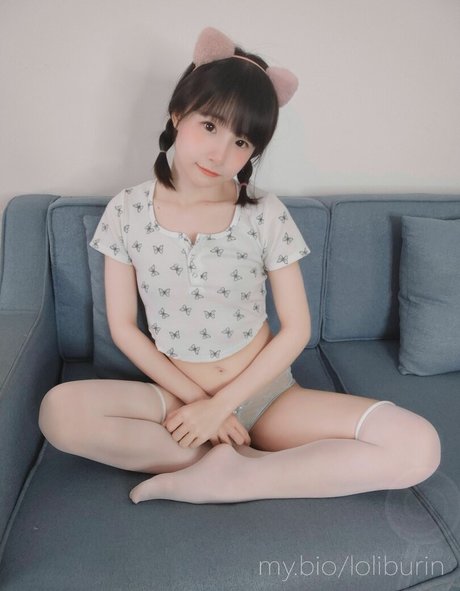 ヘンタイオンリーファンズ セクシーヌード 写真