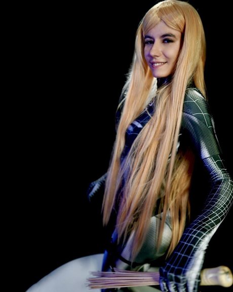 BBWキティOnlyFans ホットヌード ギャラリー