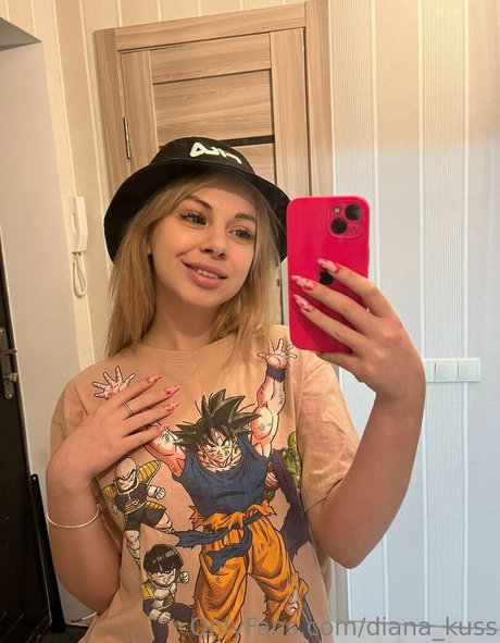 diana kuss スター ヌード 画像