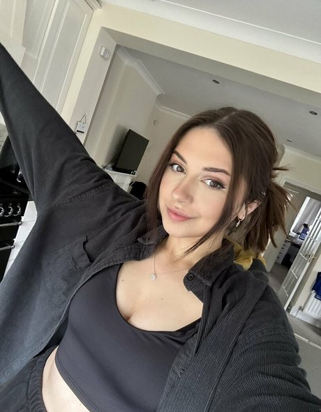 騎乗位熟女OnlyFans ホット裸 写真