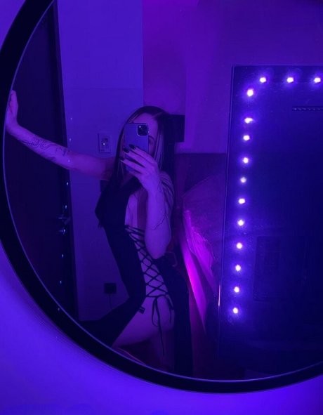 アマチュアヌードオンリーファンズ ポルノ 写真