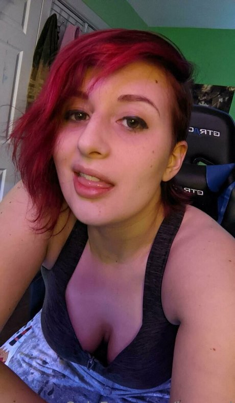 baeged 裸のポルノスター 写真