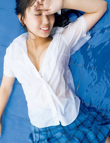 最高のプッシーオンリーファンズ 裸 画像