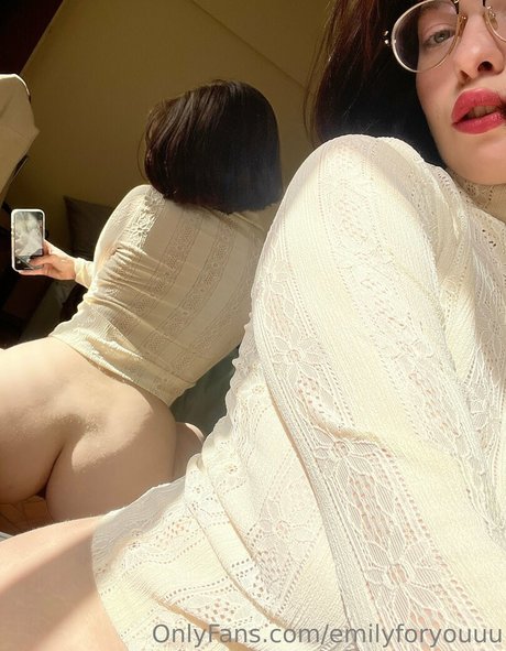 emilychannel アダルトモデル ギャラリー