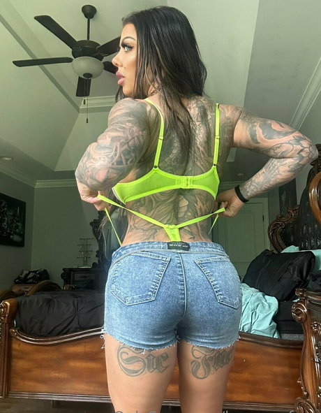 黒猫のOnlyFans 限定 画像