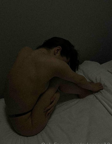 熟女 太め OnlyFans ホット 写真