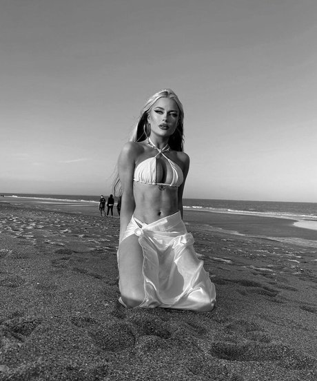 プリティオンリーファンズ パーフェクト アーカイブ