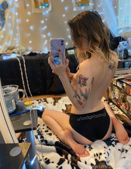 甘いおまんこオンリーファンズ 無料アダルト ギャラリー