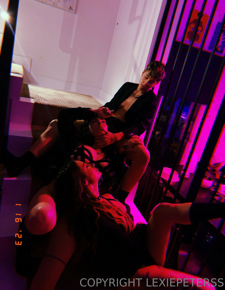 男性TikTokスターOnlyFans パーフェクト 画像