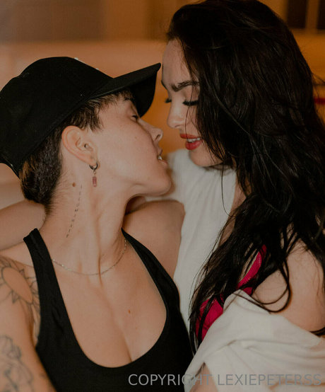 アジア人ティーンソロOnlyFans ホットセクシー 写真