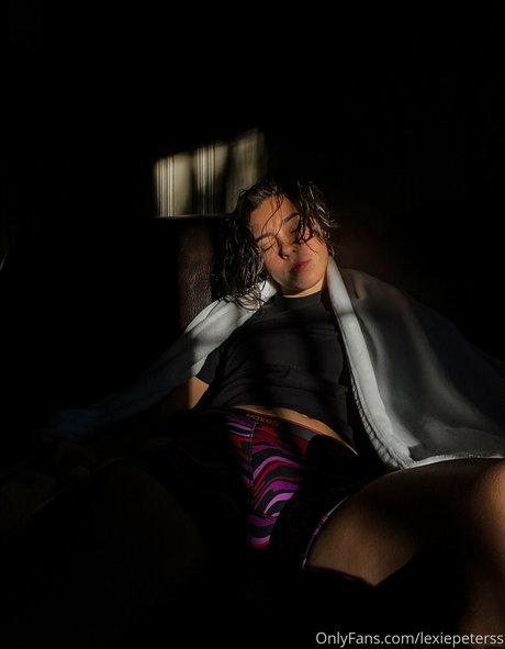 ゲイビデオ OnlyFans 無料裸 画像