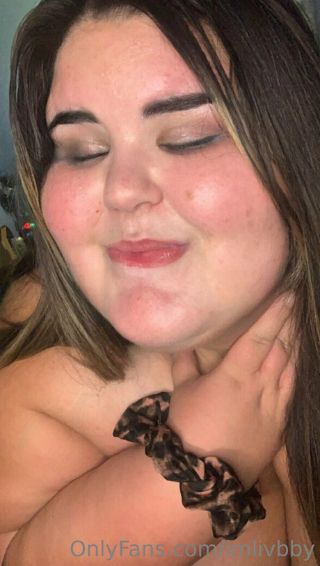 アジアン・エボニー・オンリーファンズ HD ギャラリー