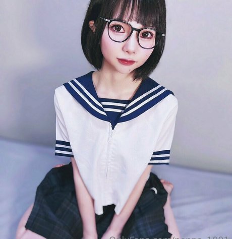 シックオンリーファン ホット裸 画像