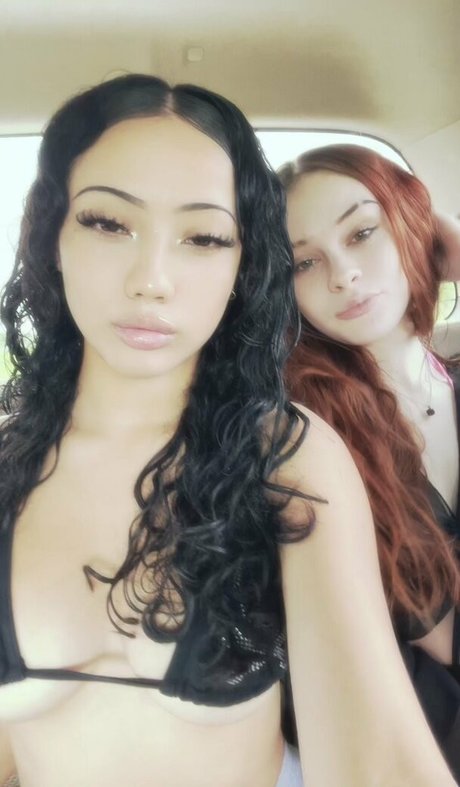 lxn6a スター ヌード 写真