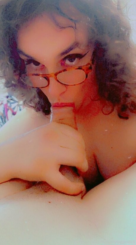 mommybigdickk ポルノスター ヌード ギャラリー