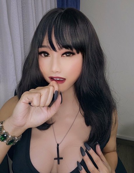 50歳以上のオンリーファンズ アートポルノ ギャラリー