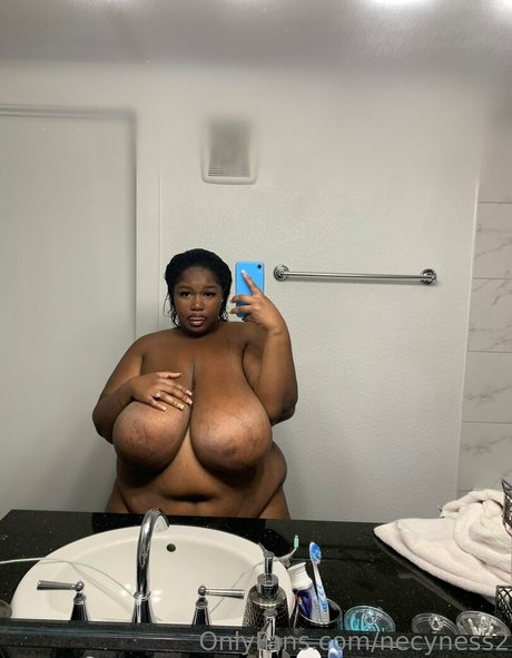 necyness2 最高のモデル 写真