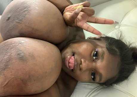 necyness2 セックスモデル 写真