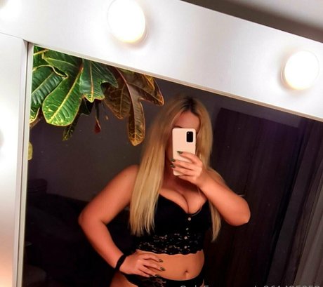 太った足のOnlyFans 無料ヌード 画像