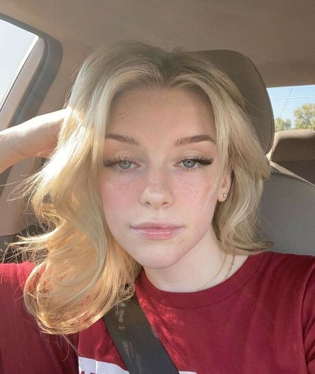 NaomiSkyex xxx女優 写真