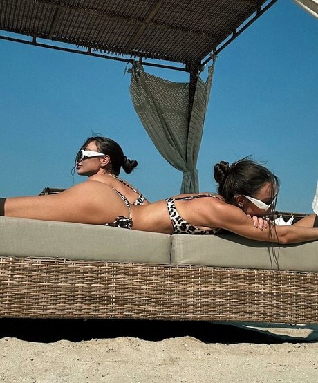 djtwins official セックスモデル 画像