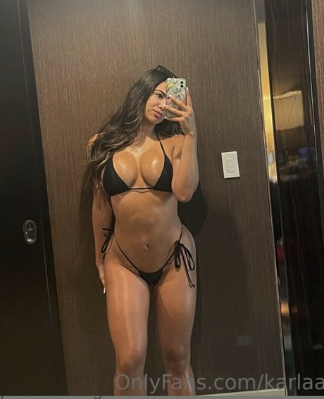 Karla Marie ポルノモデル 写真