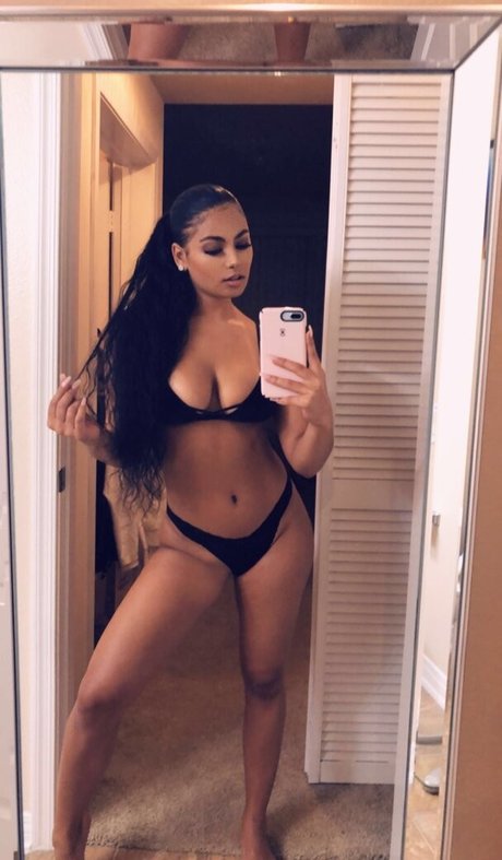 家族限定ファン セクシーヌード ギャラリー