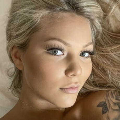 ウェブカメラ オンリーファンズ セックス 画像