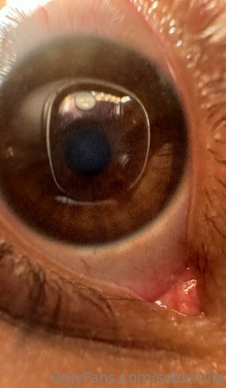 巨乳で曲線美のOnlyFans アダルト無料 写真