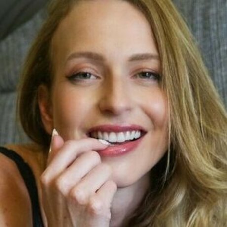 ボールズオンリーファンズ えろ 写真