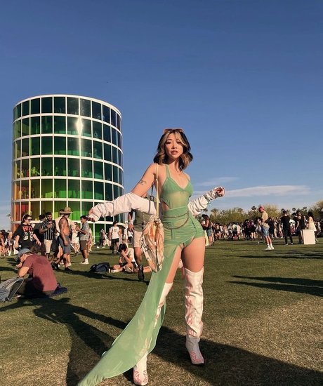 母乳オンリーファン アダルト無料 画像