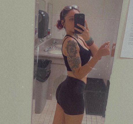 Lexiilove 素敵なモデル 写真