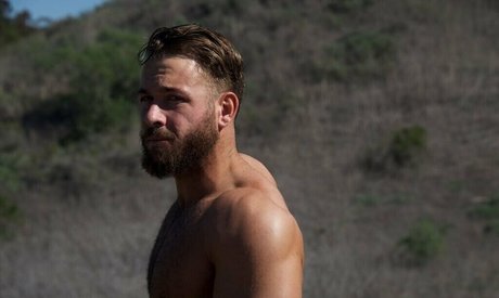 chadwhitexxxfree 無料モデル アーカイブ