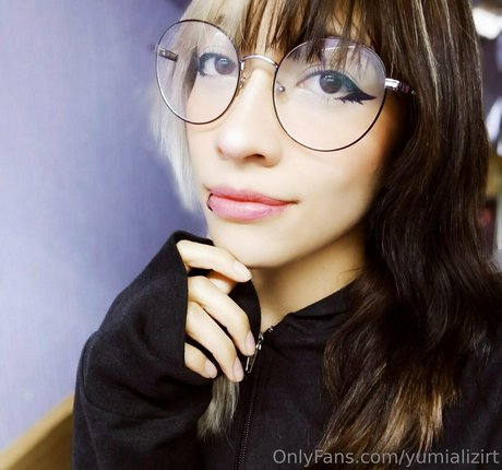 yumializirt エロティック女優 アーカイブ