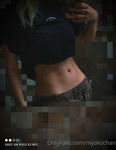 niyokochan xxx女優 画像