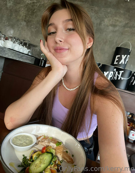 フィットネス xxx onlyfans セクシー 写真