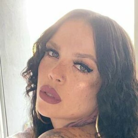 rabbitliciousss 可愛い女優 写真