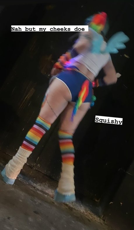 巨大なペニスオンリーファンズ ホット 写真