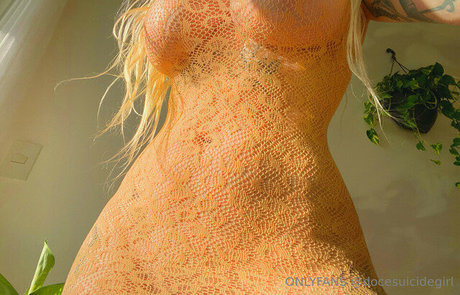 Doce Suicide スター ヌード 画像