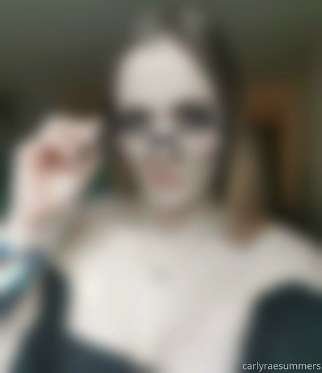 carlyraesummers トップ女優 写真