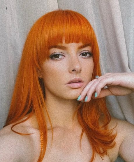 Dakota Blue Richards 素敵なスター 写真