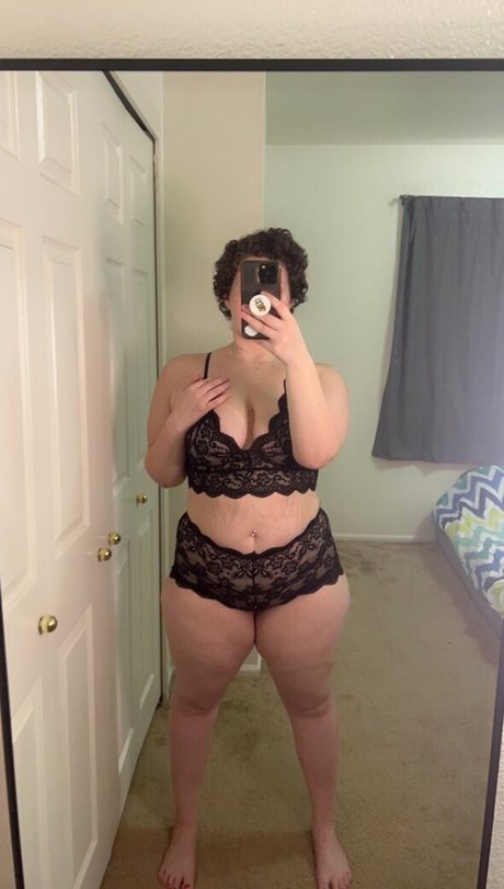 Nicole Babes 98 スター 裸 画像