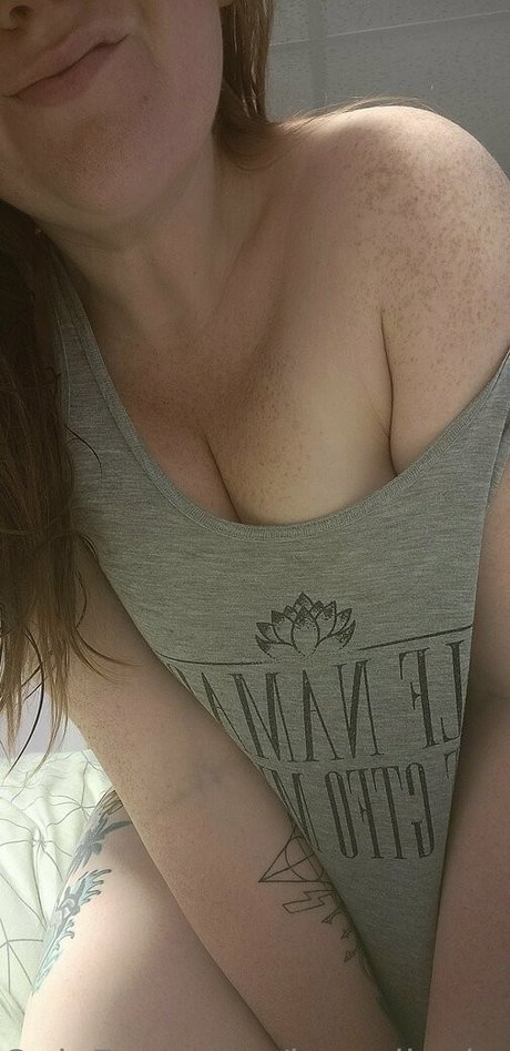 チアリーダーオンリーファンズ セクシーヌード 画像