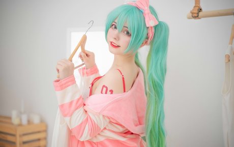 ナチュラルポーグオンリーファン 無料 写真