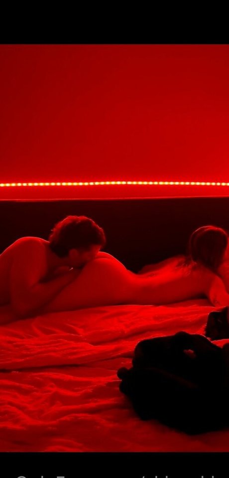 skinxskin ポルノスター セックス ギャラリー