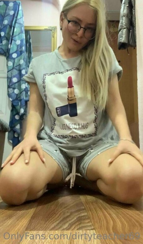 ヌードなしのオンリーファンズ ホットセックス ギャラリー