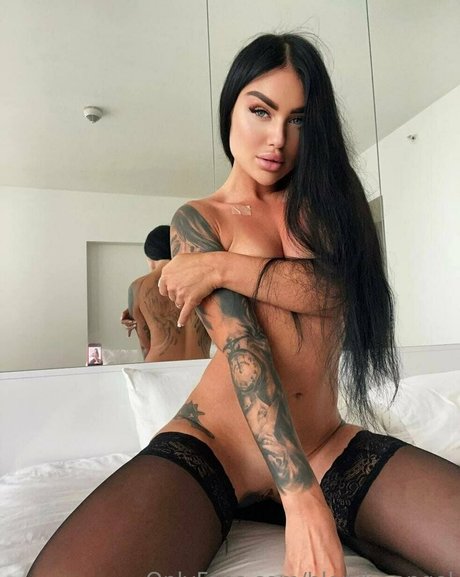 blondy angel 裸のポルノスター 写真