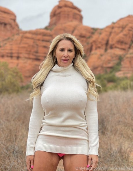 ヴィゴ・オンリーファンズ ホットヌード 写真