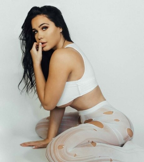 女性フィットネス オンリーファンズ アダルト 写真