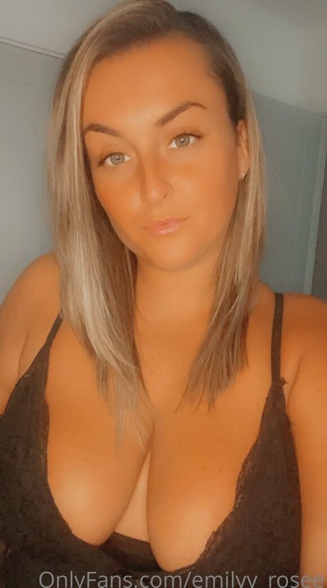 フィットネスインフルエンサーオンリーファンズ 美しいxxx アーカイブ